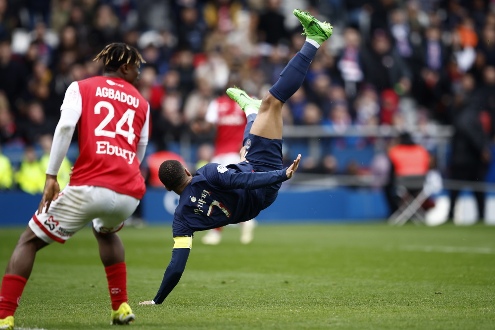 大发彩票-包含巴黎圣日耳曼横扫对手,法甲联赛领跑稳固的词条